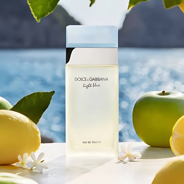 Light Blue Eau de Toilette by Dolce & Gabbana - 100ml - Image 2